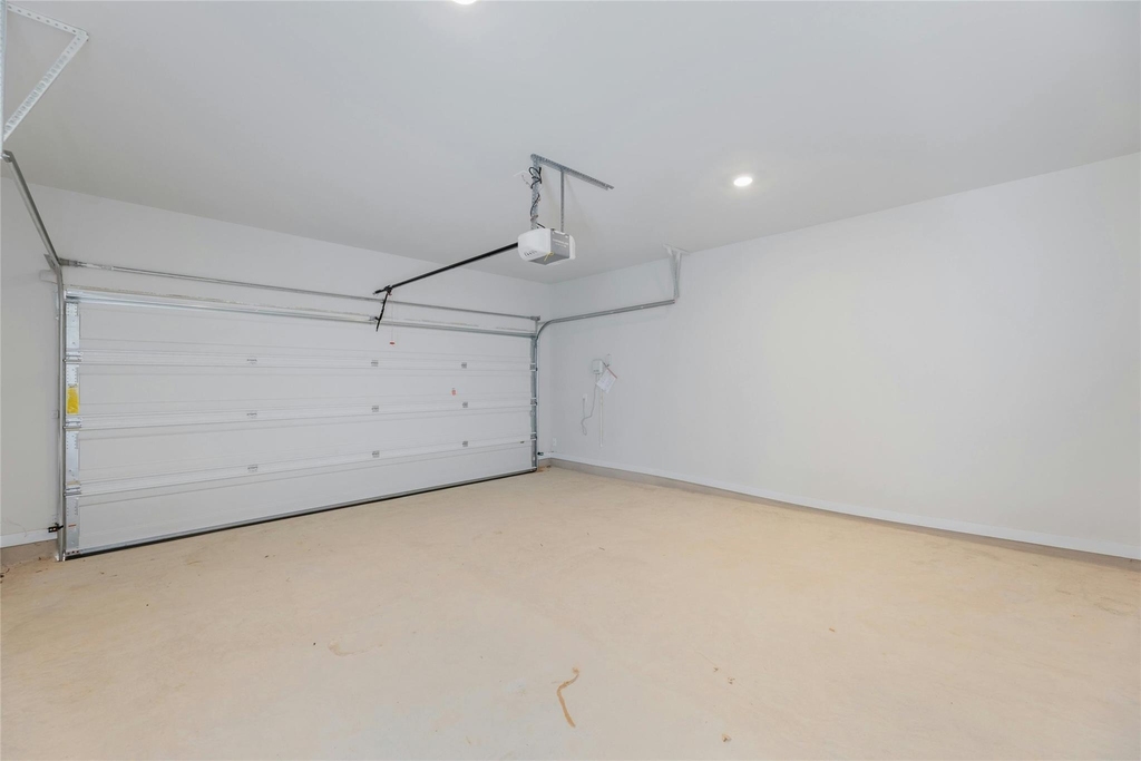 512 Clearlake Dr - Photo 31