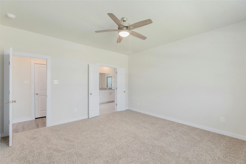 512 Clearlake Dr - Photo 14