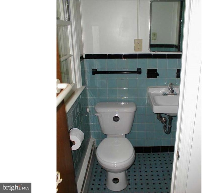 409 N Lynn Drive - Photo 9