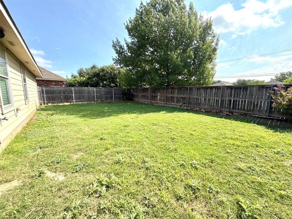 1213 Rainbow Parke Dr - Photo 12