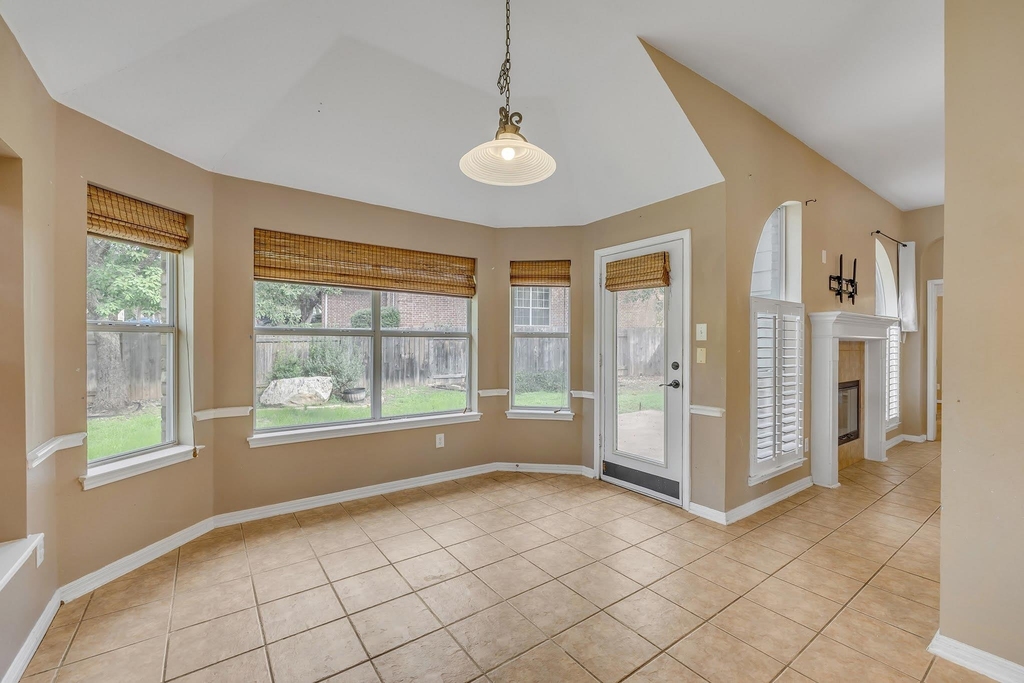 2726 Grimes Ranch Rd - Photo 17
