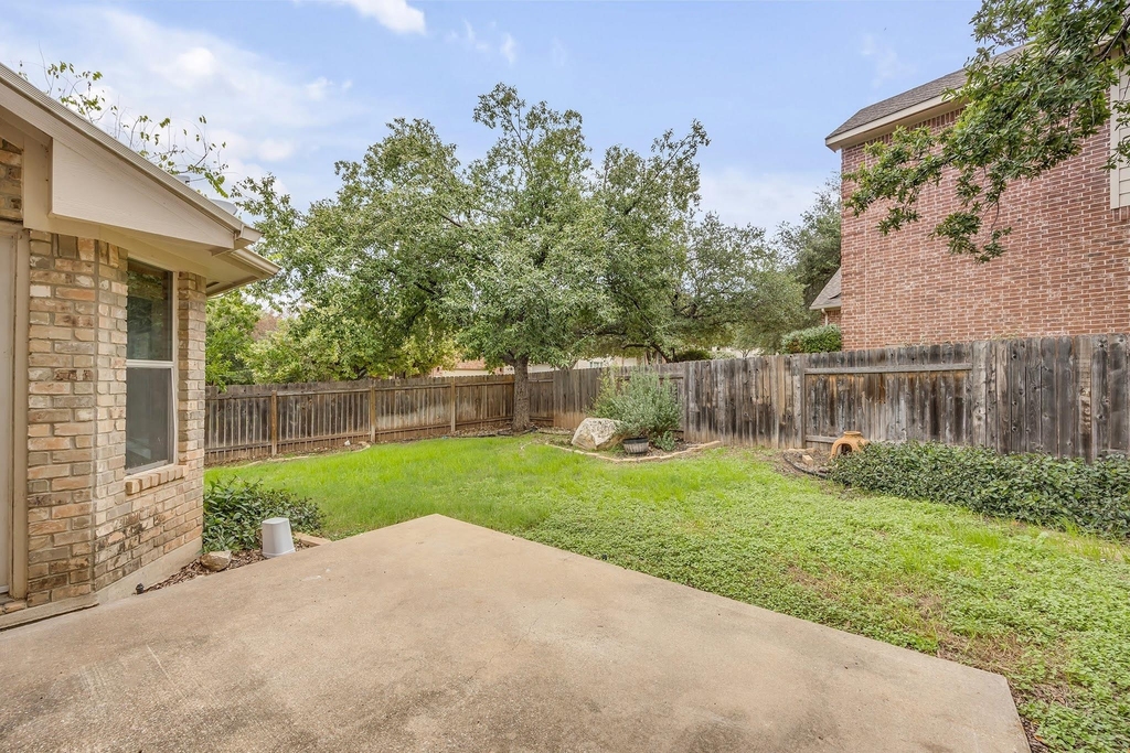 2726 Grimes Ranch Rd - Photo 31