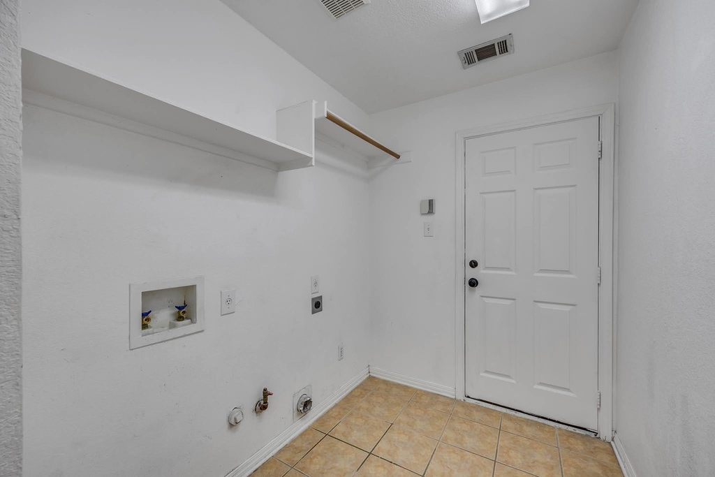 2726 Grimes Ranch Rd - Photo 8
