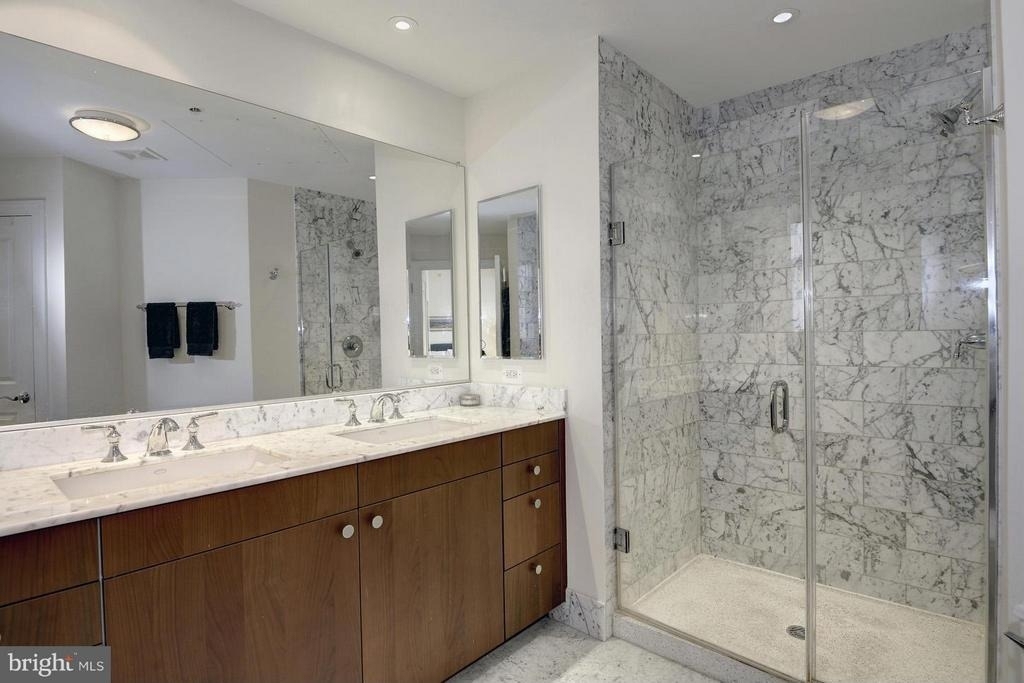 2425 L Street Nw - Photo 9