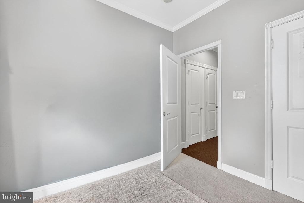 401 13th Street Ne - Photo 23