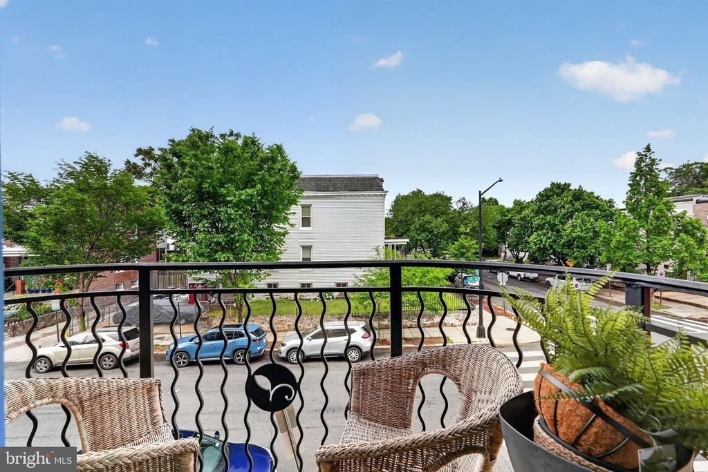 401 13th Street Ne - Photo 8