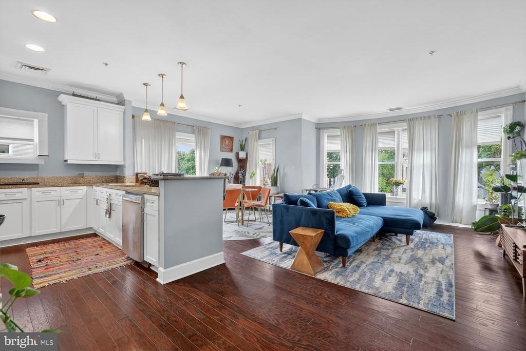 401 13th Street Ne - Photo 0