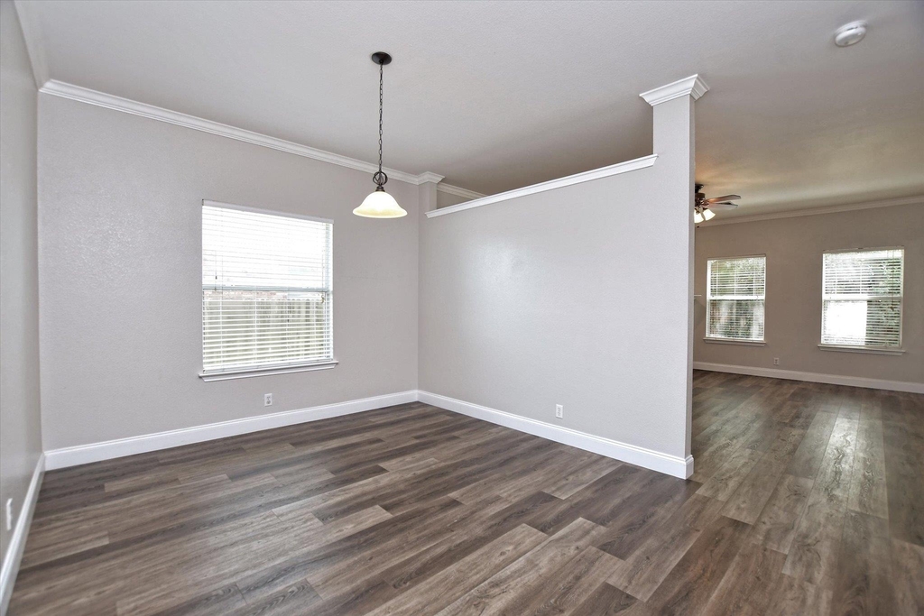 2007 Horizon Park Blvd - Photo 4
