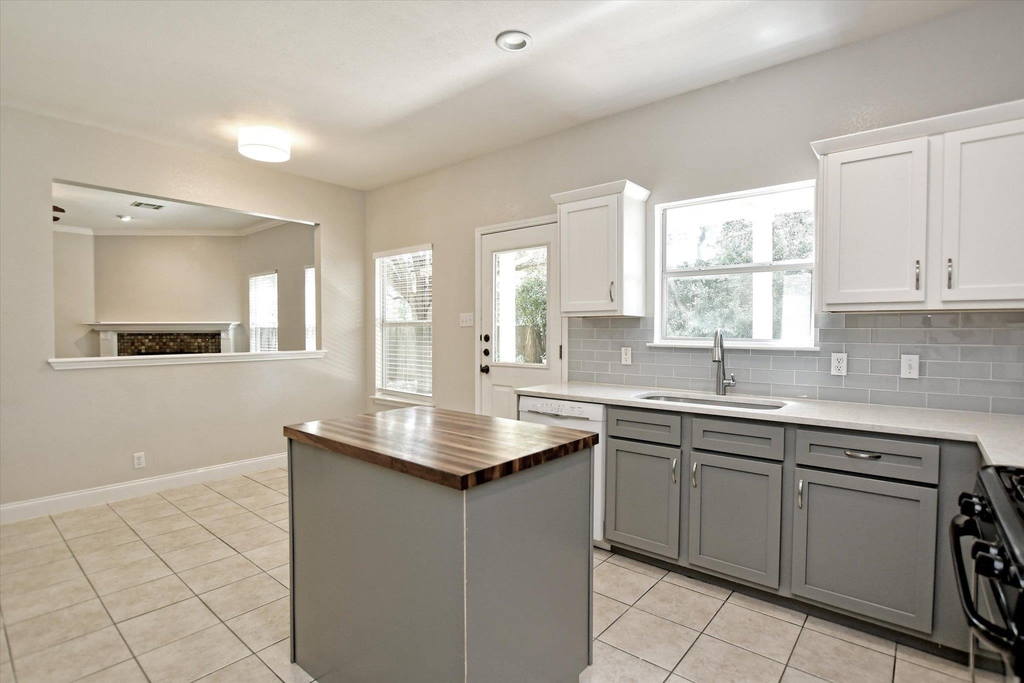 2007 Horizon Park Blvd - Photo 12