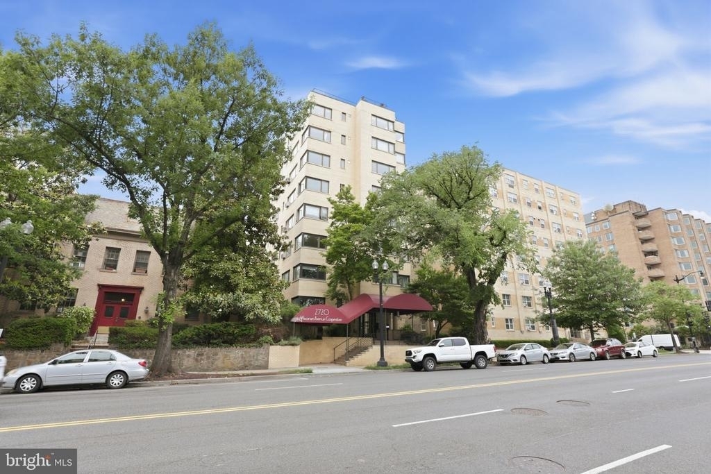 2720 Wisconsin Avenue Nw - Photo 1