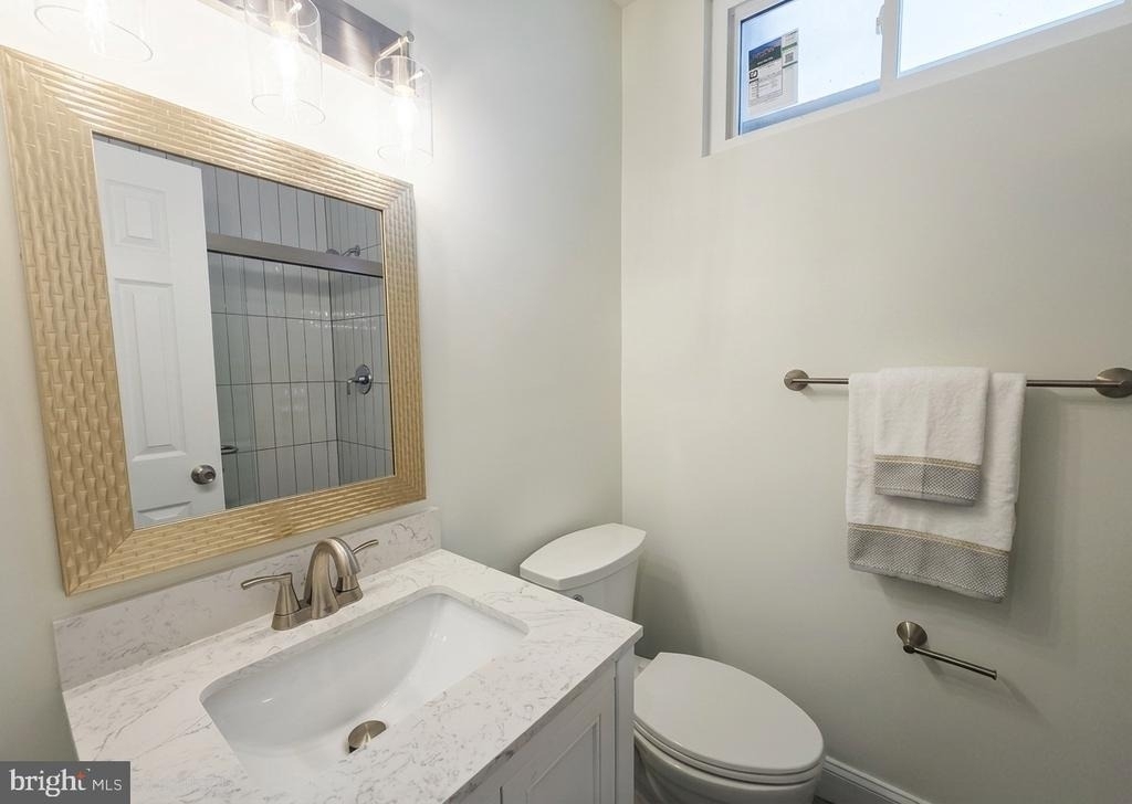 1508 18th Street Se - Photo 6