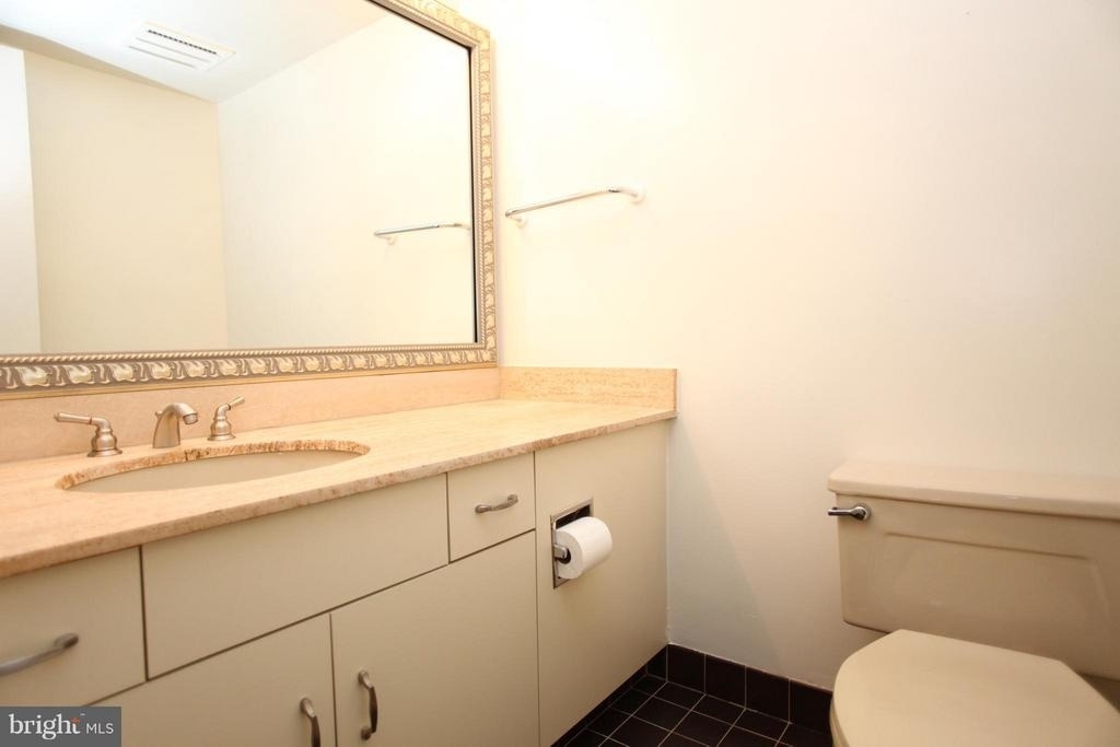 1015 33rd Street Nw - Photo 10