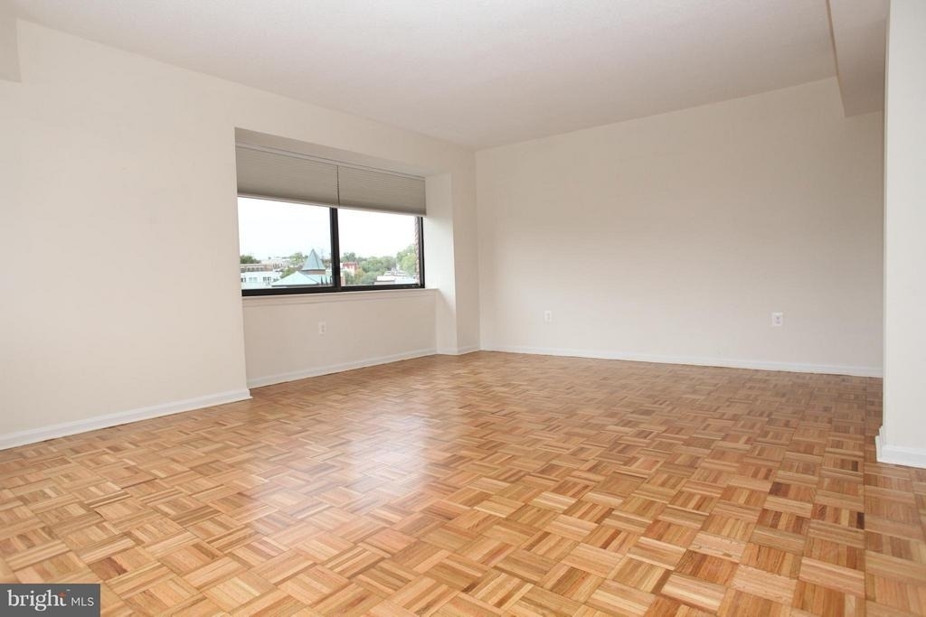 1015 33rd Street Nw - Photo 6
