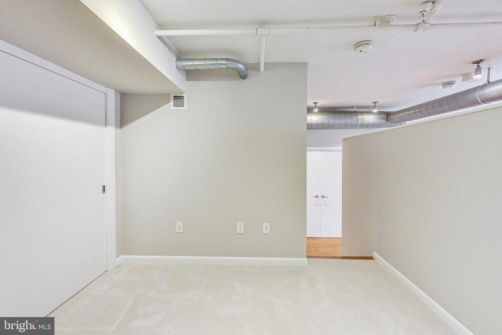811 4th Street Nw - Photo 18
