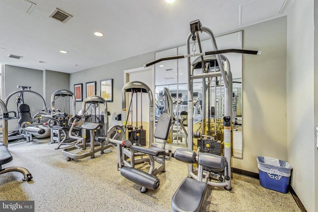 811 4th Street Nw - Photo 30