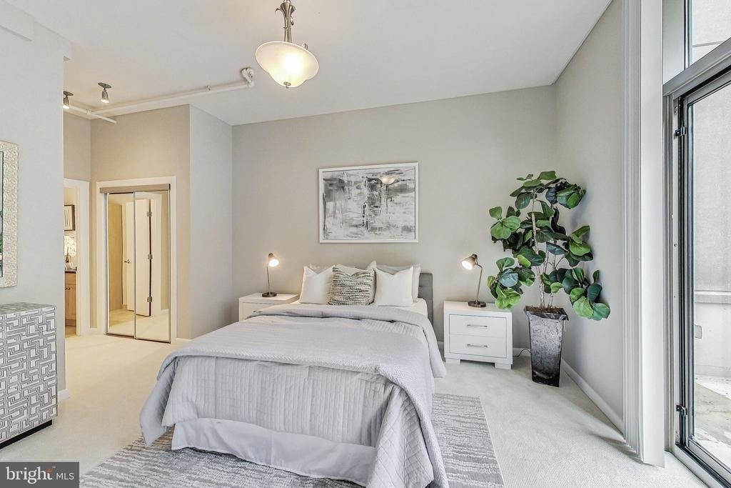 811 4th Street Nw - Photo 12