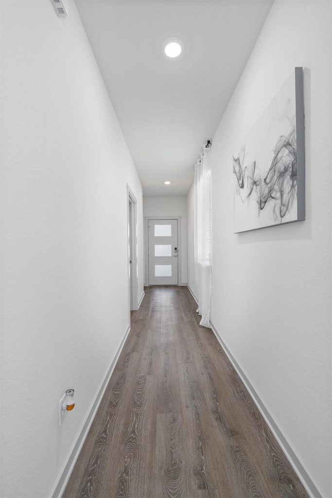 120 Scarborough Way - Photo 2