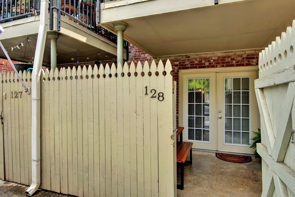 7920 Rockwood Ln - Photo 25