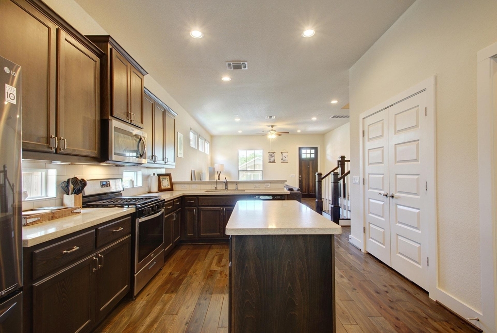 12205 Cottage Promenade Ct - Photo 4