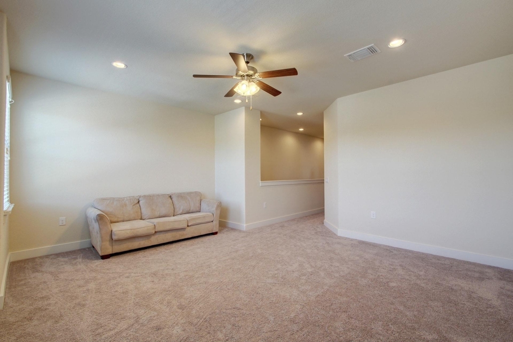 12205 Cottage Promenade Ct - Photo 9