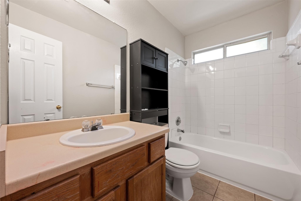1720 Constantino Cir - Photo 23