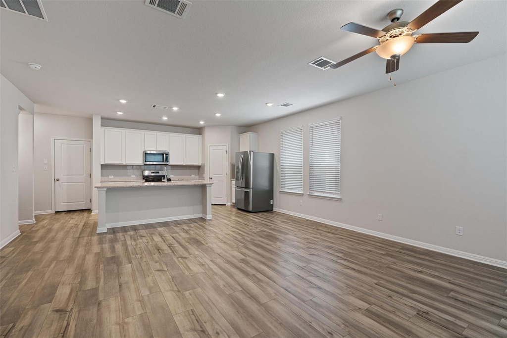 868 Lone Peak Way - Photo 3