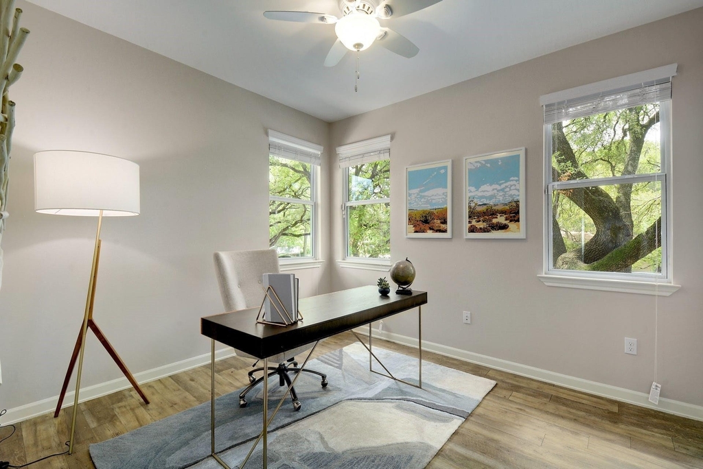 2330 Westforest Dr - Photo 4