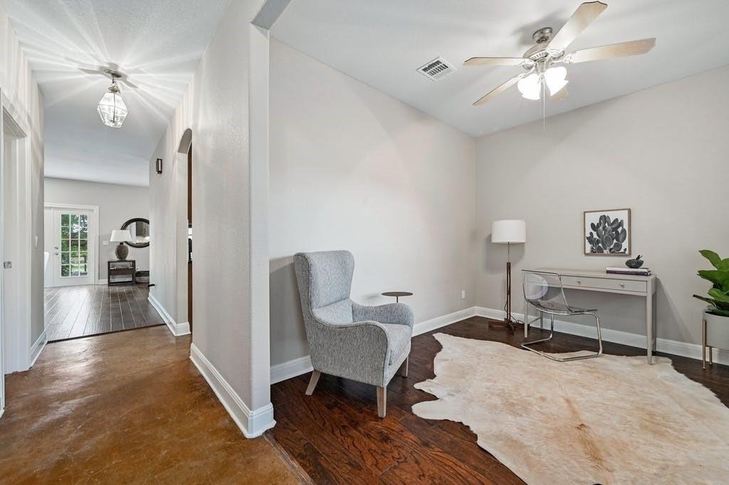 200 Oak Hollow Ln - Photo 12