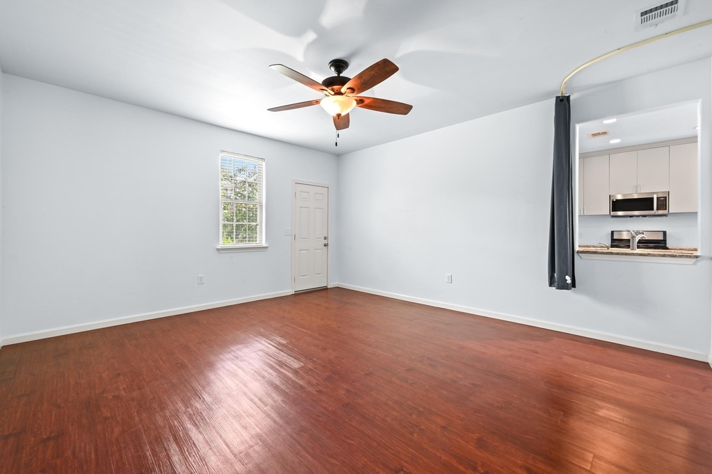 330 Howard Ln - Photo 8