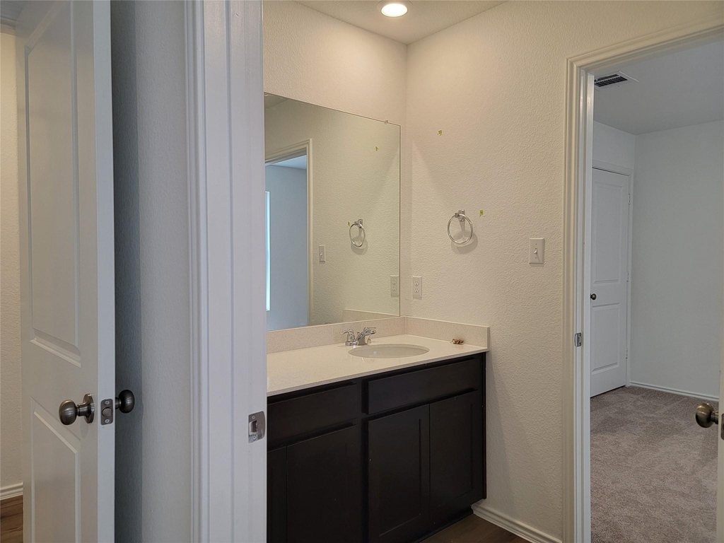 100 Montego St - Photo 21