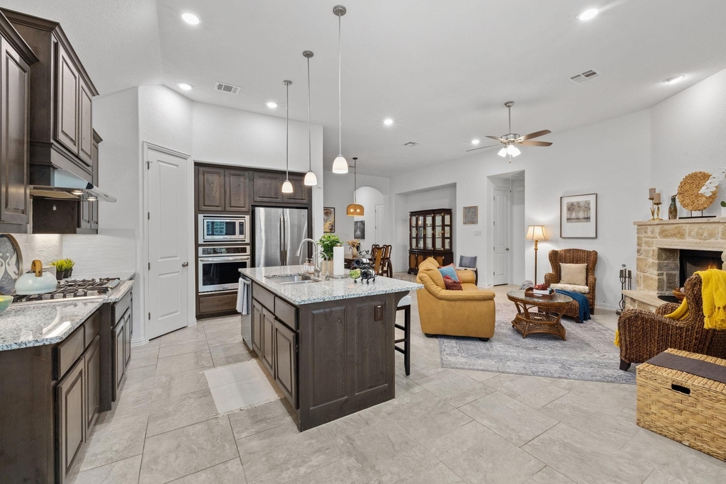 3824 Ashbury Rd - Photo 6