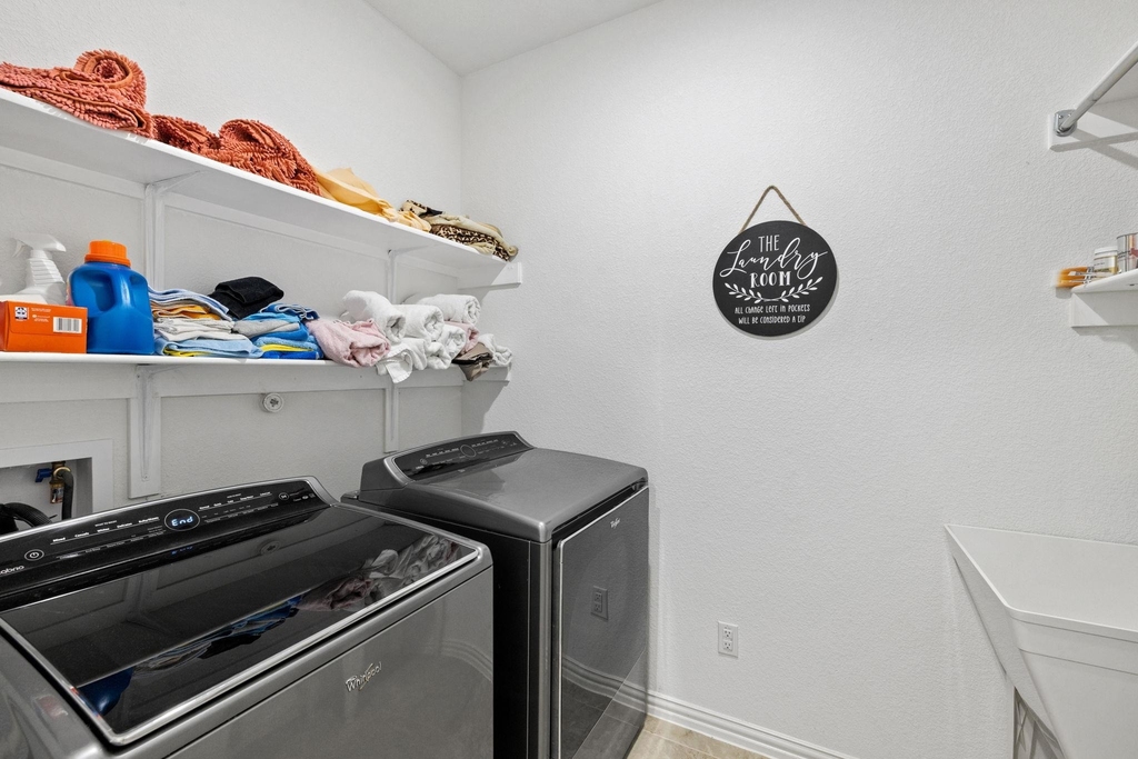3824 Ashbury Rd - Photo 17
