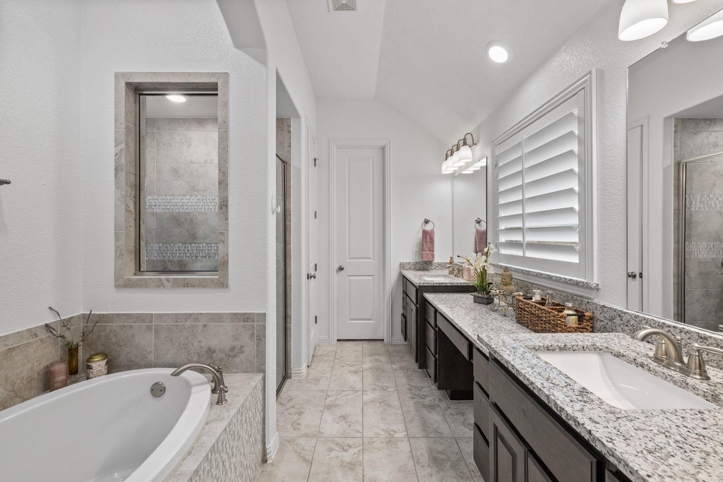 3824 Ashbury Rd - Photo 9