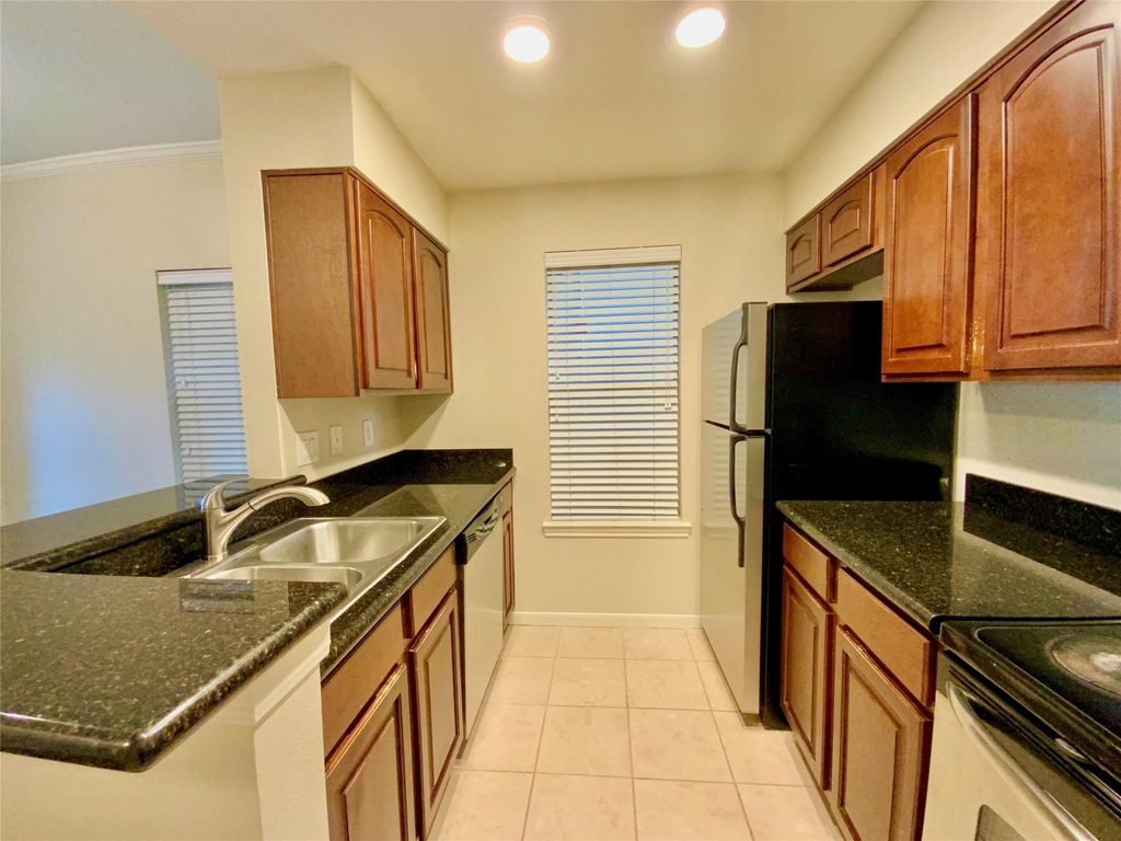 6000 Shepherd Mountain Cv - Photo 14