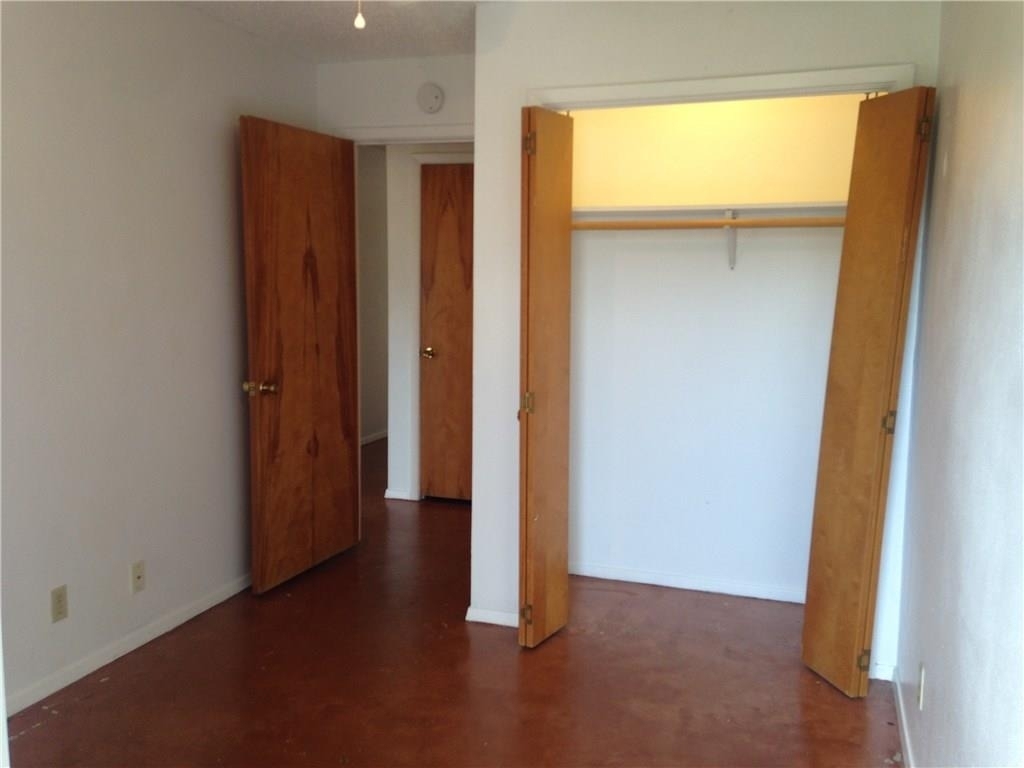 500 E Riverside Dr - Photo 13