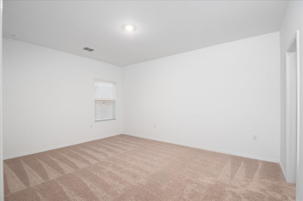 2809 Schwartz Ln - Photo 4