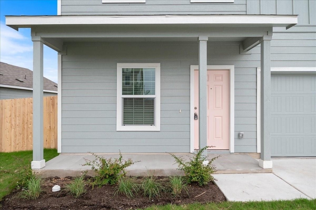 2809 Schwartz Ln - Photo 1