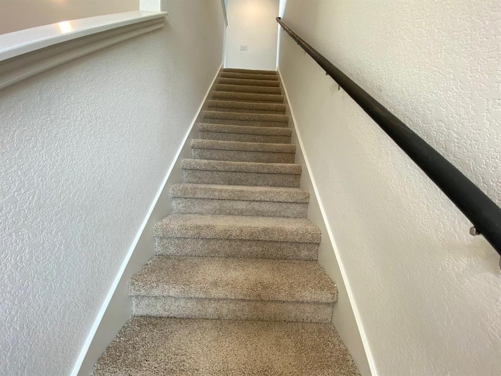 225 Saide St - Photo 8