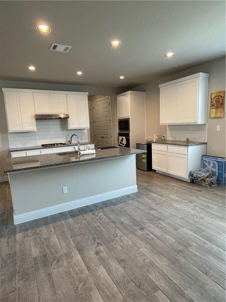 148 Riverhill Dr - Photo 5