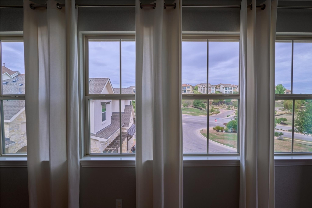 105 Beneteau Dr - Photo 24