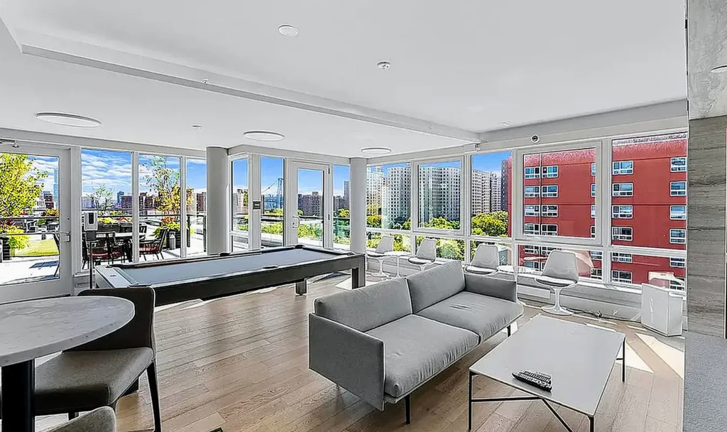 251 East 2nd Street - Photo 10