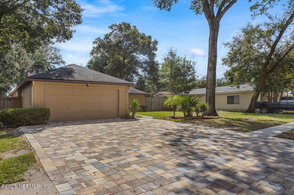 4765 Marsh Hammock Drive W - Photo 33
