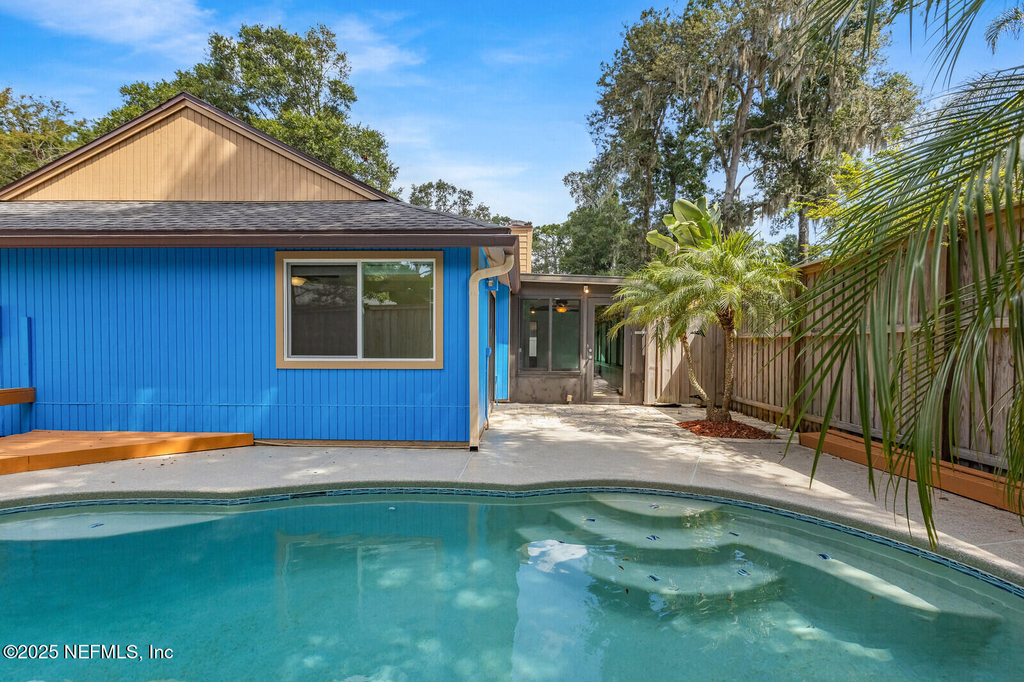 4765 Marsh Hammock Drive W - Photo 29