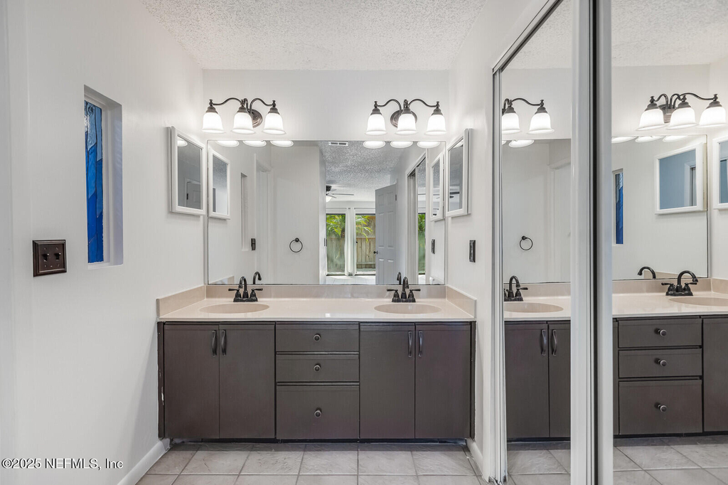 4765 Marsh Hammock Drive W - Photo 19