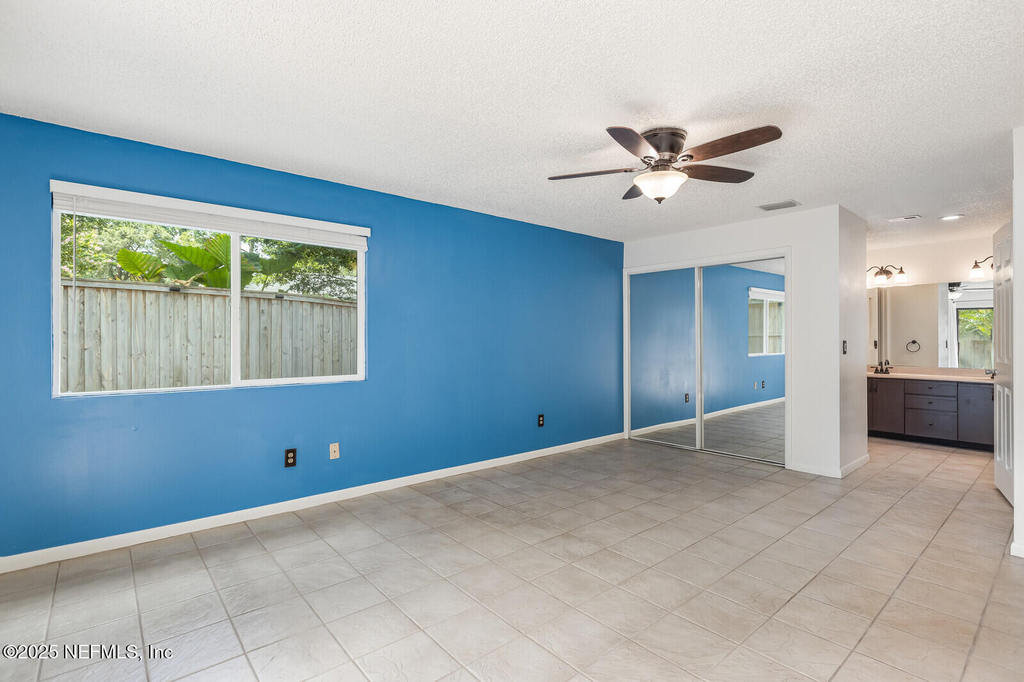 4765 Marsh Hammock Drive W - Photo 18
