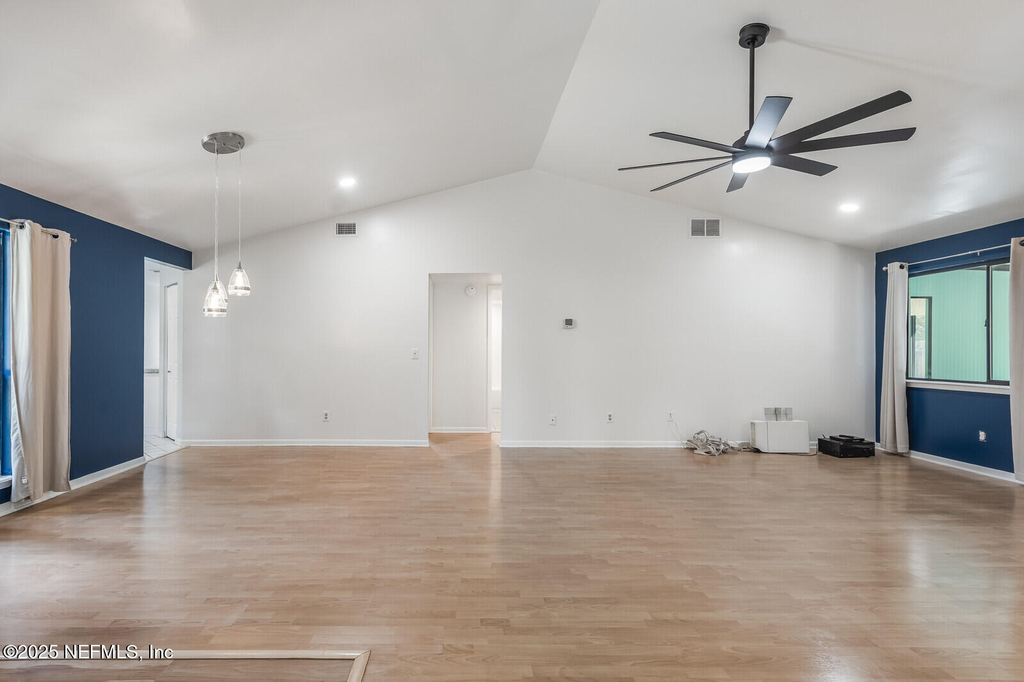 4765 Marsh Hammock Drive W - Photo 11