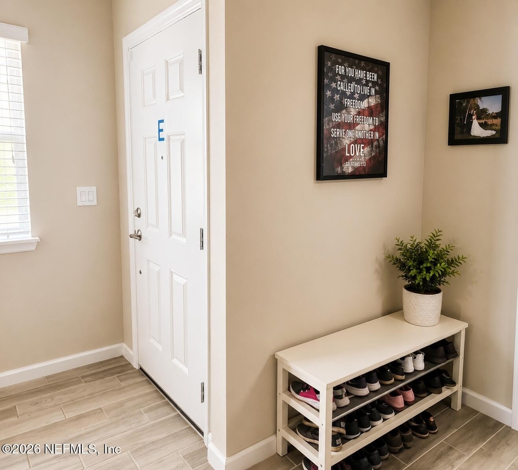 3938 Bloomfield Court - Photo 6