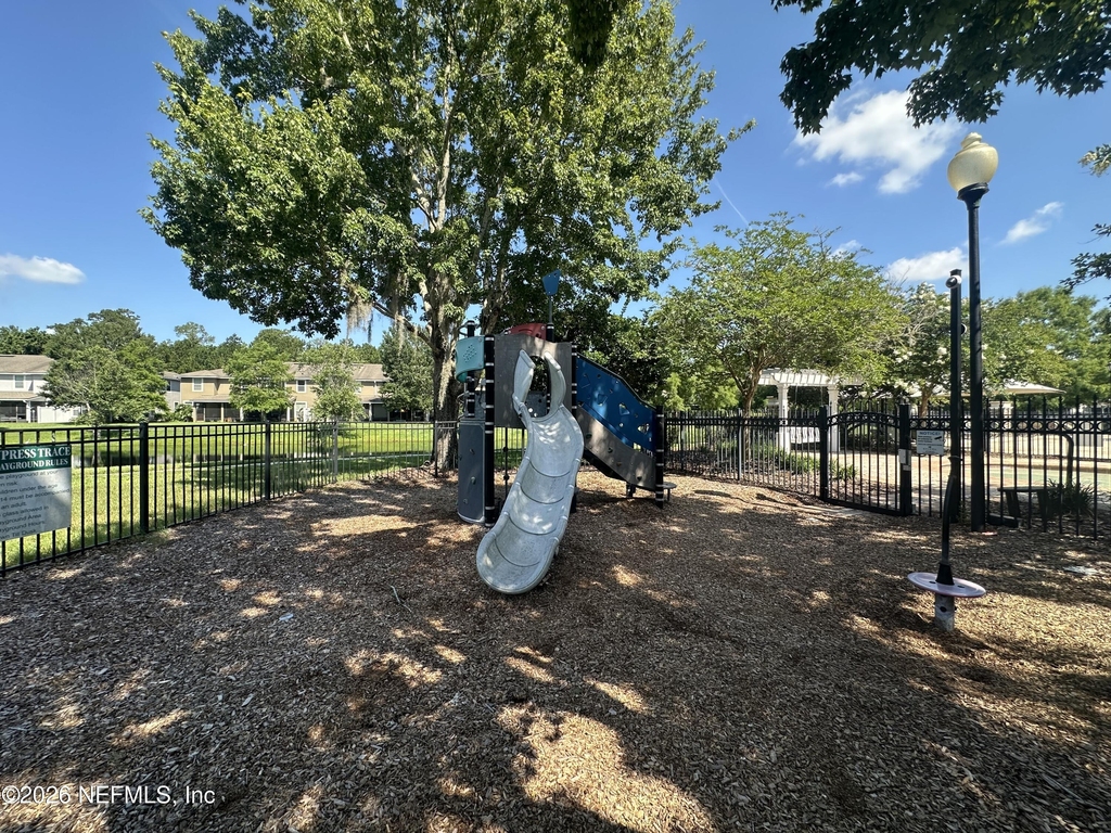 1036 N Black Cherry Drive - Photo 23