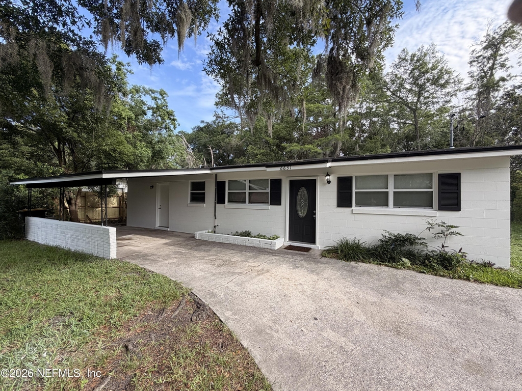 6631 N Bo Peep Drive - Photo 0