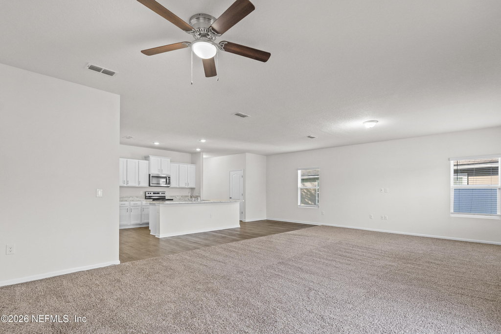 8279 Meadow Walk Lane - Photo 11